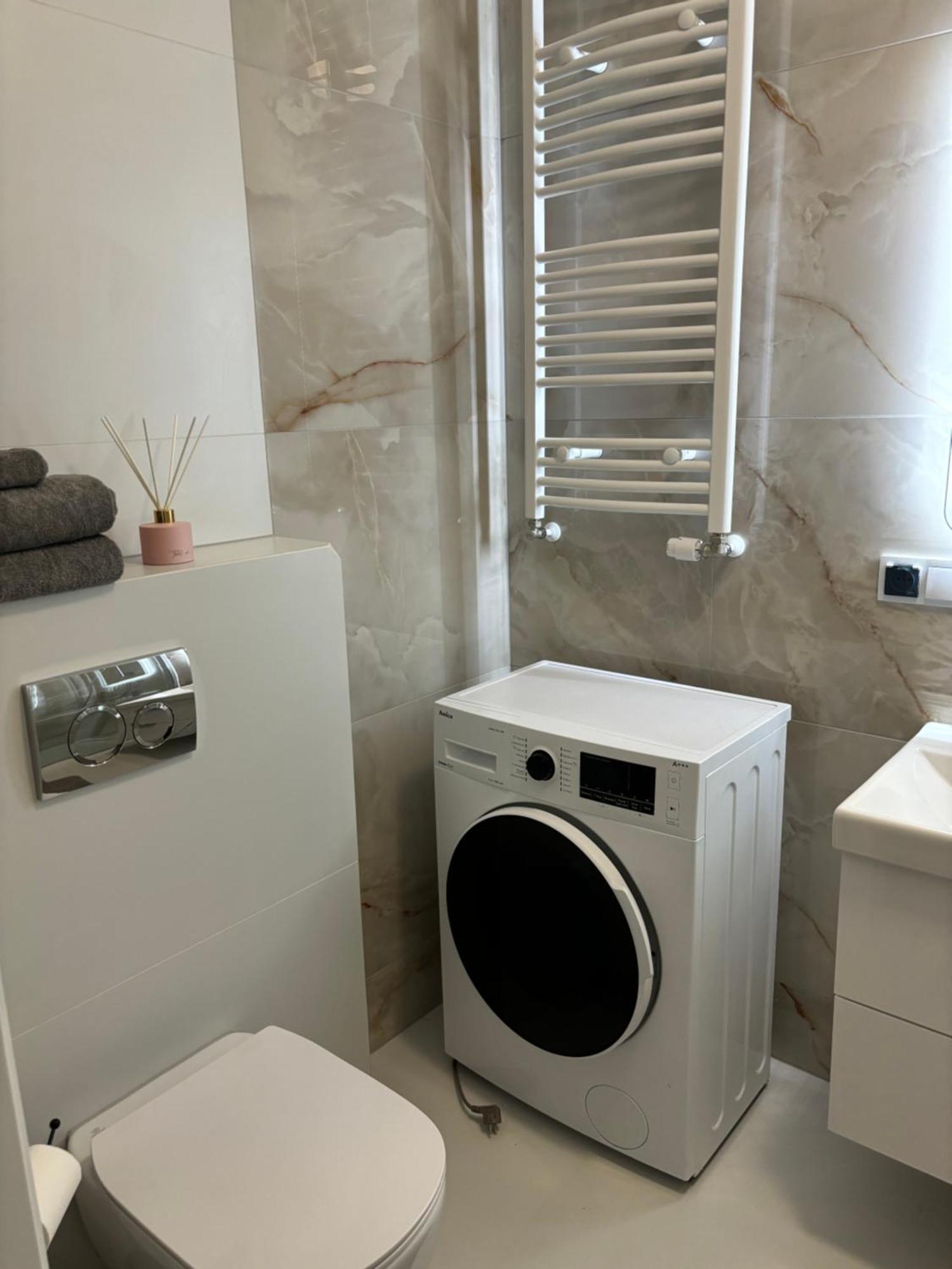 Apartamenty Polanowscy Apartament Blisko Morza Kollataja 7A Kołobrzeg Eksteriør billede